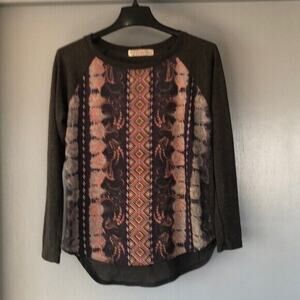 Penelope Project Womens pullover Top Sz M long sleeved Aztec